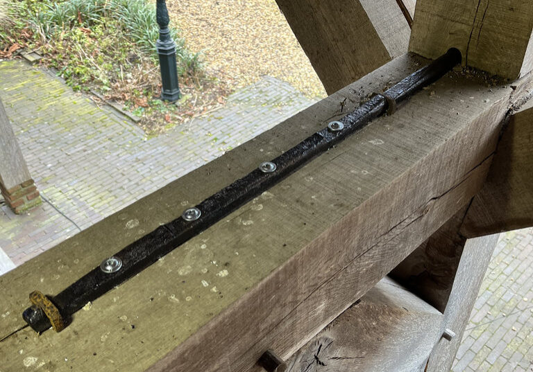 Verstevigen bestaande overkapping - Blom Houtbewerking (1)